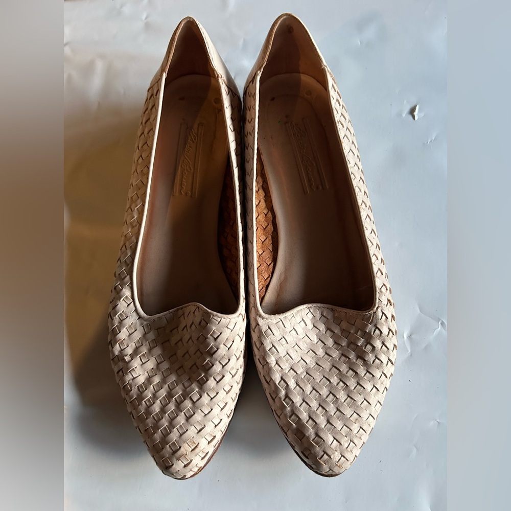 Eddie Bauer Cream Woven Women's Loafers